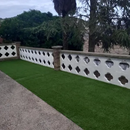 Alpstuga Vivienda Rural Casa Del Medico Castejon de Valdejasa